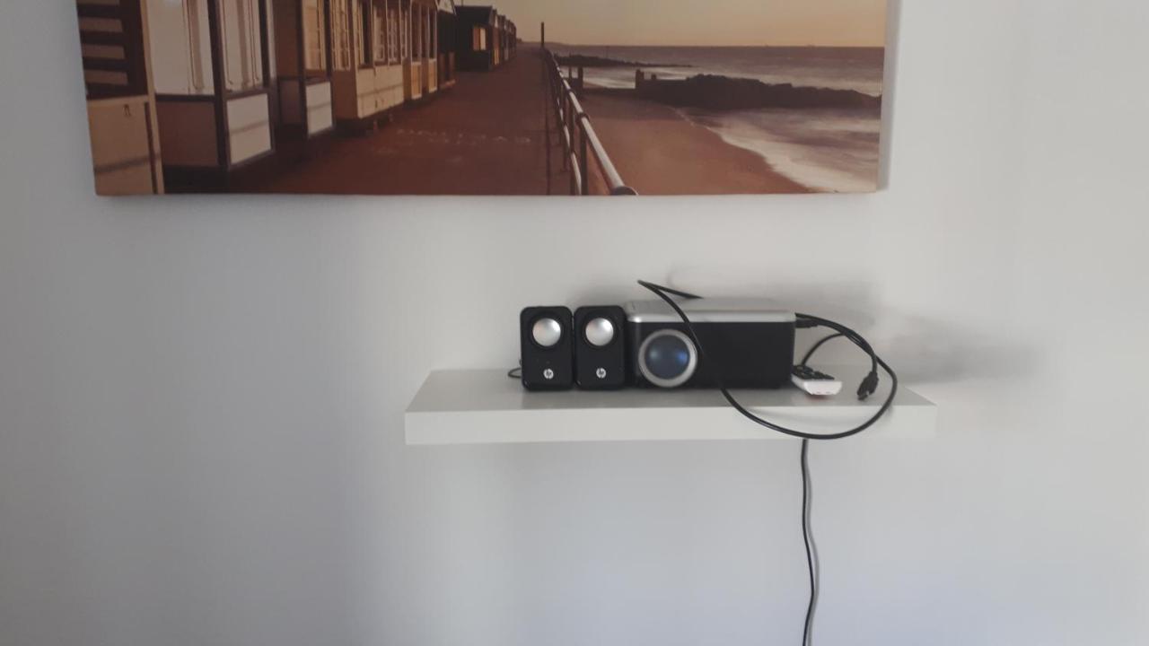 East Coast Apartments First Floor 2 Bed Apartment All Towels And Sheets Supplied 브리들링턴 외부 사진